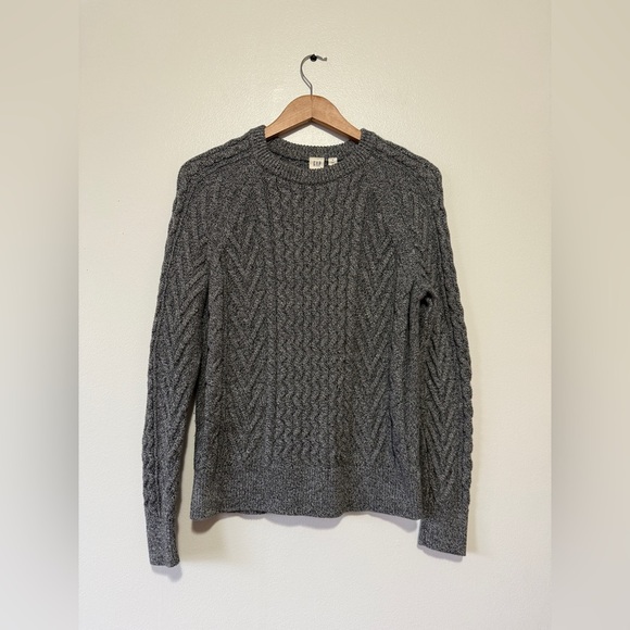 GAP Sweaters - GAP Grey Heathered Classic Sweater Cozy Winter Crew Neck Cable Knit Medium